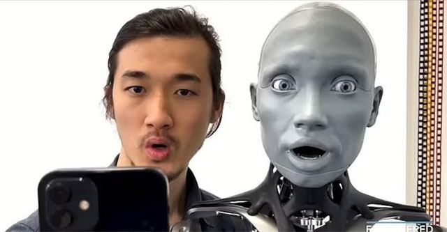 Khám Phá Ameca: Robot Hình Người Đáng Kinh Ngạc Nhất Hiện Nay