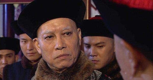 Lưu Cẩn: Hoạn Quan Giàu Có Nhất Trung Quốc và Quyền Lực Lạm Dụng