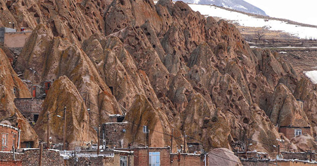 Khám Phá Làng Kandovan: Viên Ngọc Quý Ẩn Giấu Giữa Những Ngọn Núi