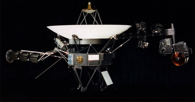 Voyager 1: Khôi Phục Liên Lạc Từ Vũ Trụ Sau 45 Năm